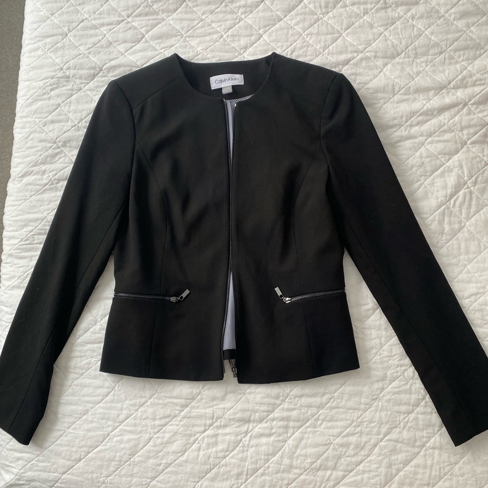 EUC Calvin Klein Women's Black Full Zip-Up Blazer